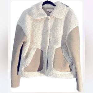 Skies Are Blue Sherpa Jacket Women’s XL